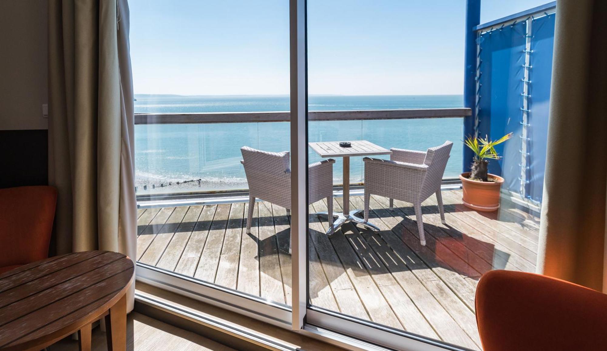 Logis Hotel - La Petite Rade Le Havre Exterior foto
